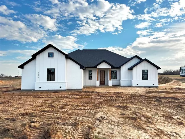 1012 Katie Court, Reno, TX 76020