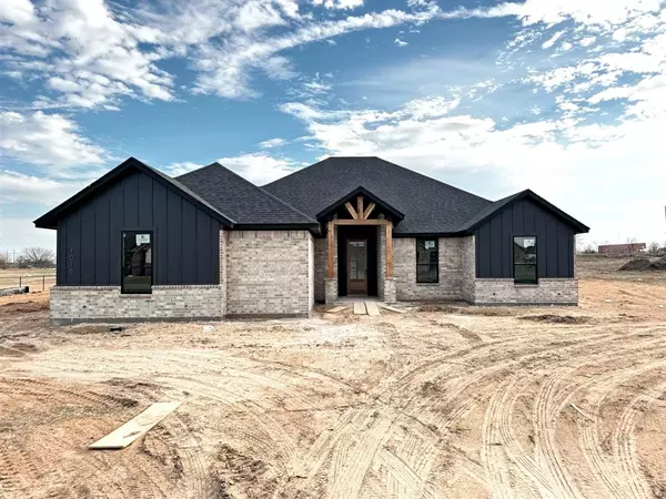 1016 Katie Court, Reno, TX 76020