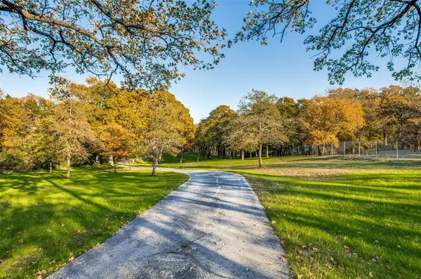 1100 Simmons Road, Flower Mound, TX 75022