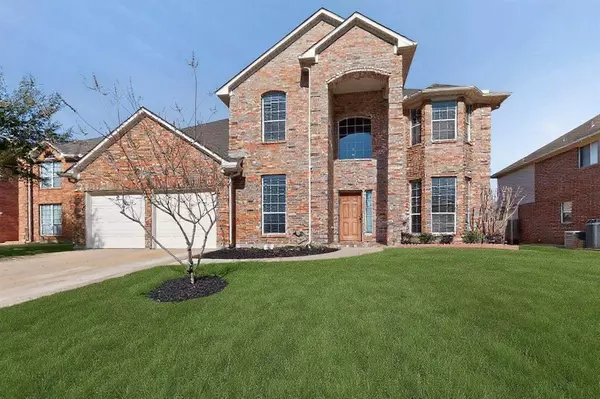 5828 Ivy Glen Drive, Grand Prairie, TX 75052