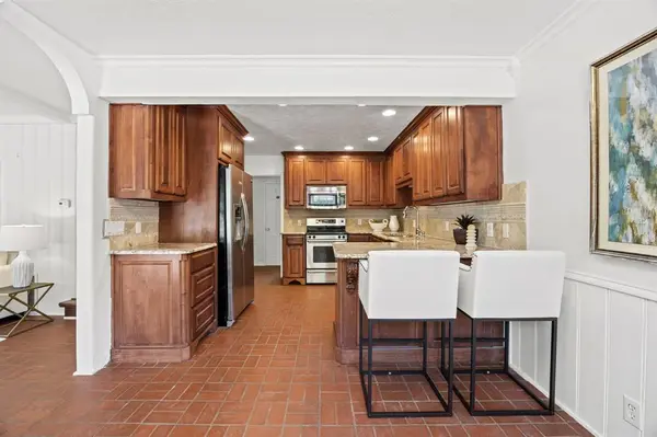 Dallas, TX 75254,7609 Spring Valley Road