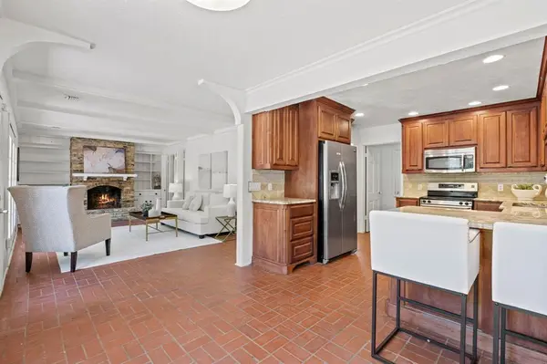 Dallas, TX 75254,7609 Spring Valley Road