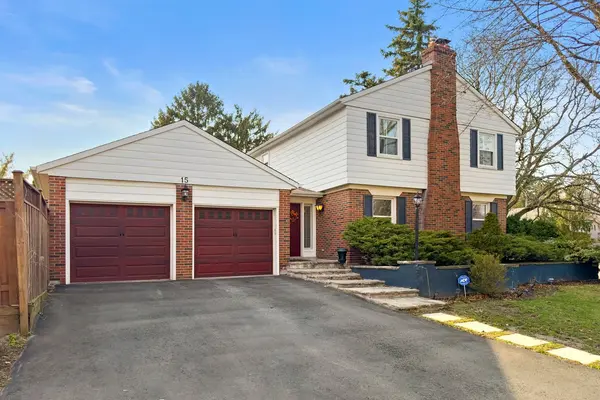 15 Alcaine CT, Markham, ON L3T 2G8