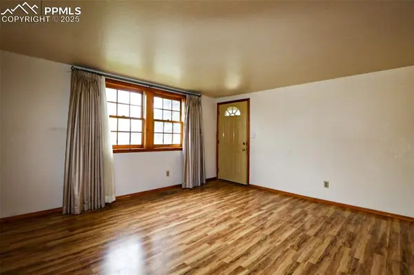 1206 Hartford ST, Colorado Springs, CO 80906