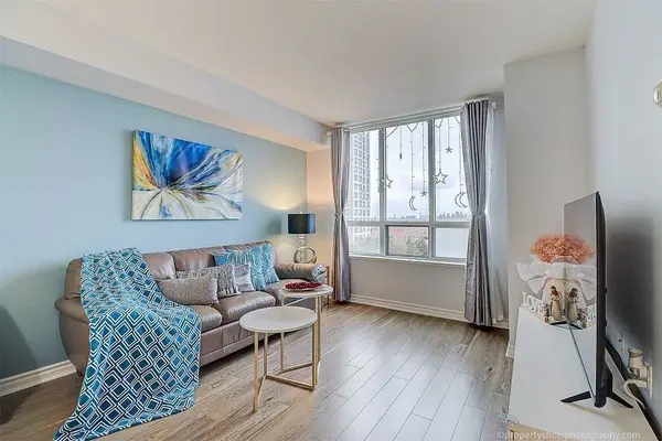 2627 Mccowan RD #808, Toronto E07, ON M1S 5T1