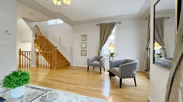 10 Post Oak DR #42, Richmond Hill, ON L4E 4H8