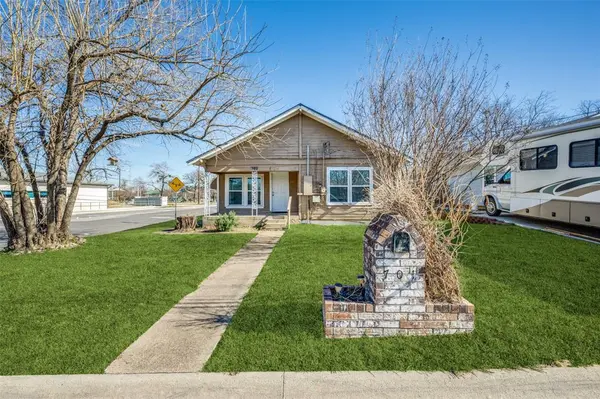 701 Lakey Street, Denton, TX 76205