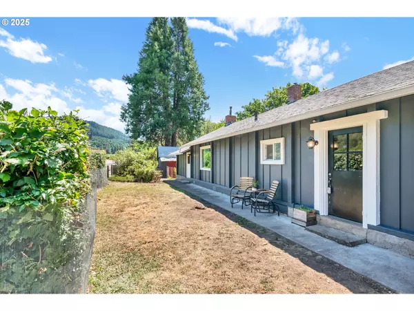 Elkton, OR 97436,23620 STATE HIGHWAY 38