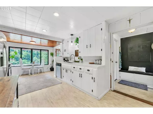 Elkton, OR 97436,23620 STATE HIGHWAY 38