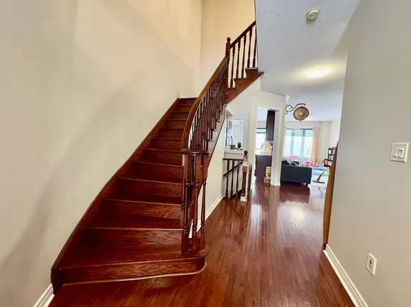 8 Townwood DR #62, Richmond Hill, ON L4E 4Y3