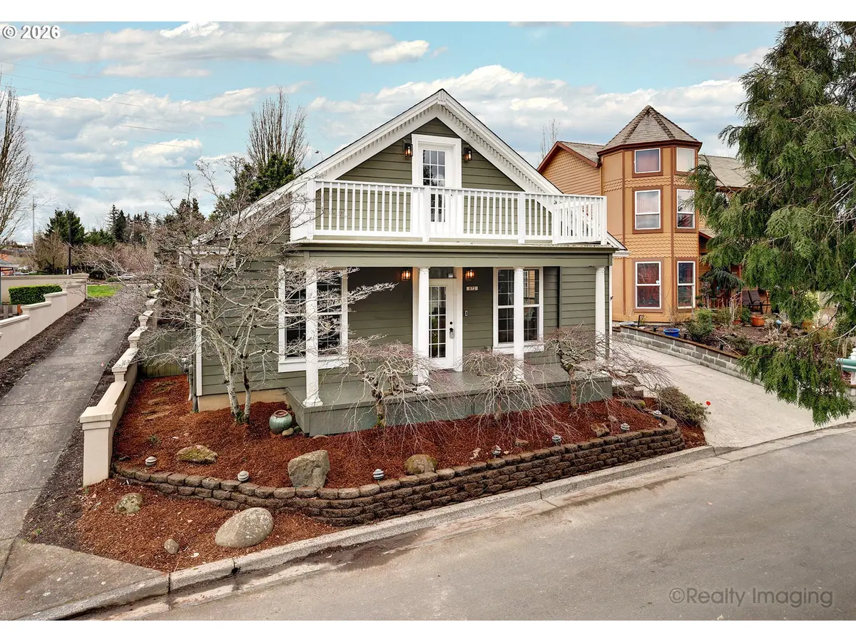 872 NE PACIFIC DR, Fairview, OR 97024