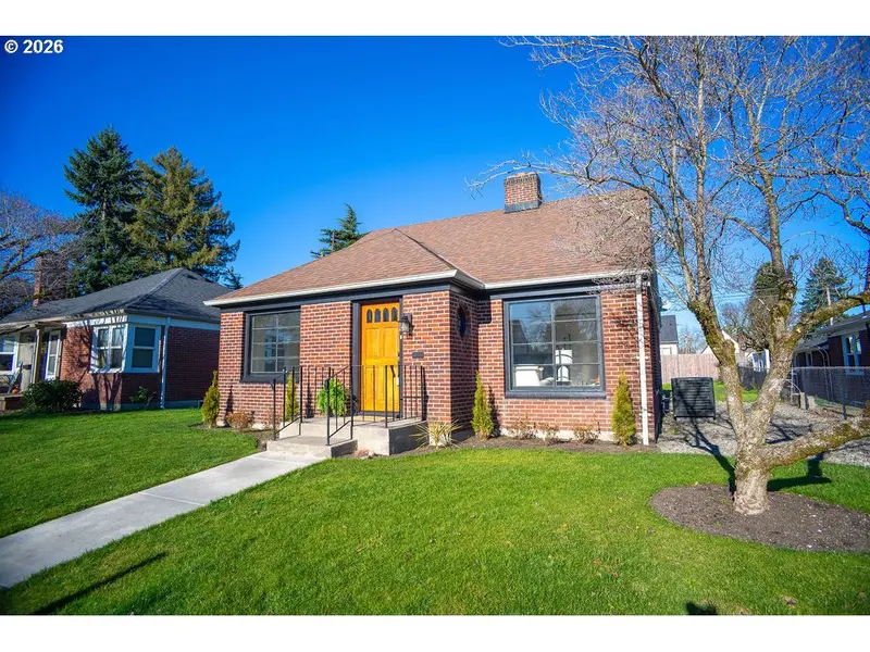 118 E 38TH ST, Vancouver, WA 98663