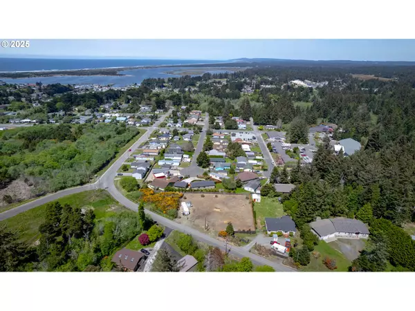 Bandon, OR 97411,87693 BILL CREEK LN