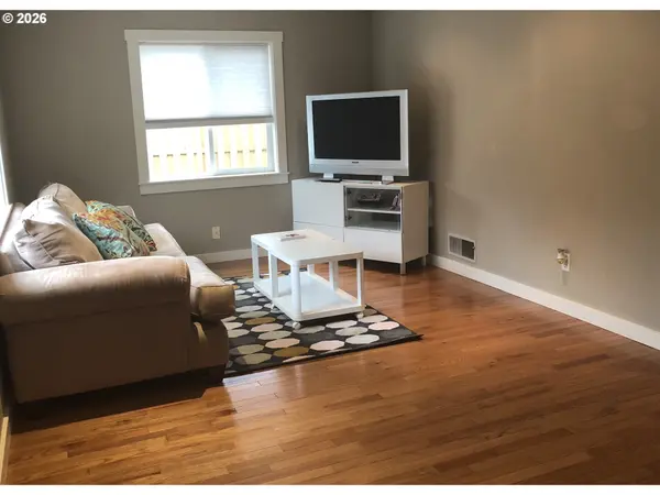 3319 SE 52ND AVE, Portland, OR 97206