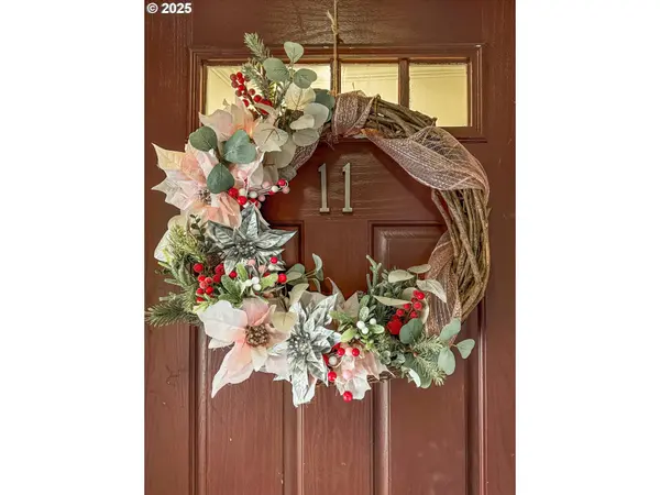 9221 N LOMBARD ST #11, Portland, OR 97203