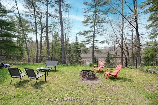 2827 MUSKOKA RD 118 N/A W, Muskoka Lakes, ON P0B 1J0
