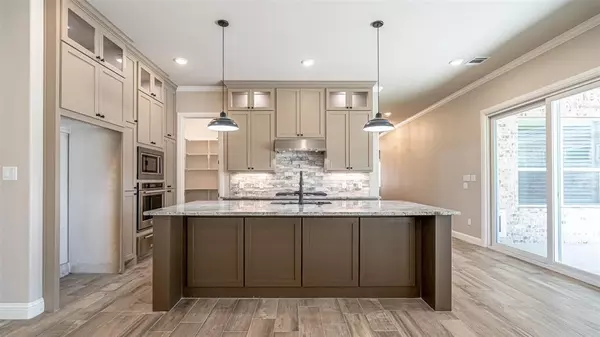 Granbury, TX 76048,2407 Vineyard Drive