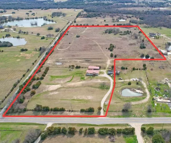 2035 FM-1566, Celeste, TX 75423