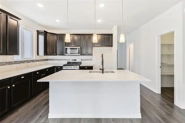 2024 Robert Street, Anna, TX 75409