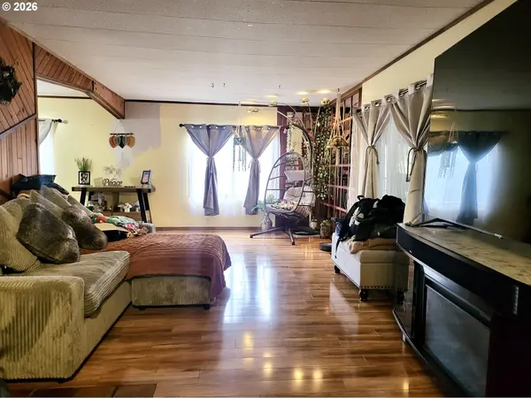 2980 NE DIVISION ST #31, Gresham, OR 97030