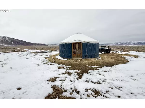 Summer Lake, OR 97640,49927 SHUFFIELD RD