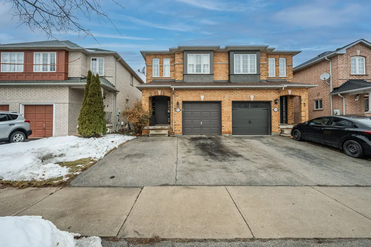 5179 Des Jardines DR, Burlington, ON L7L 6P7