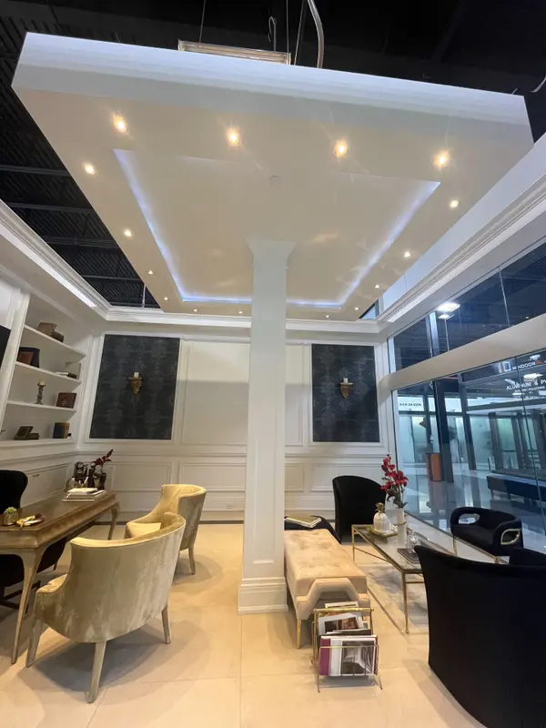 7250 Keele ST #349, Vaughan, ON L4K 1Z8