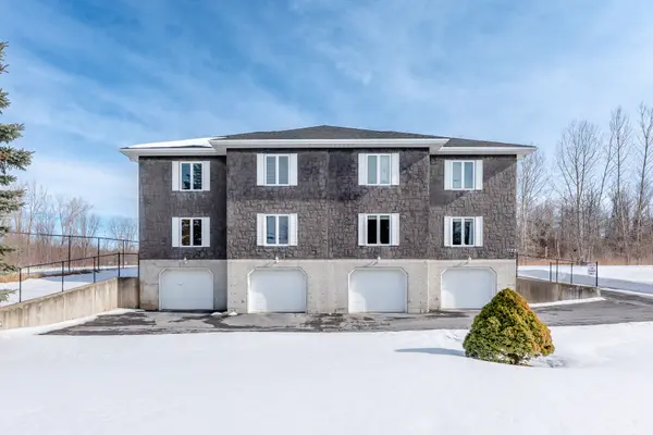 1133 Carleton ST, Cornwall, ON K6H 7N8