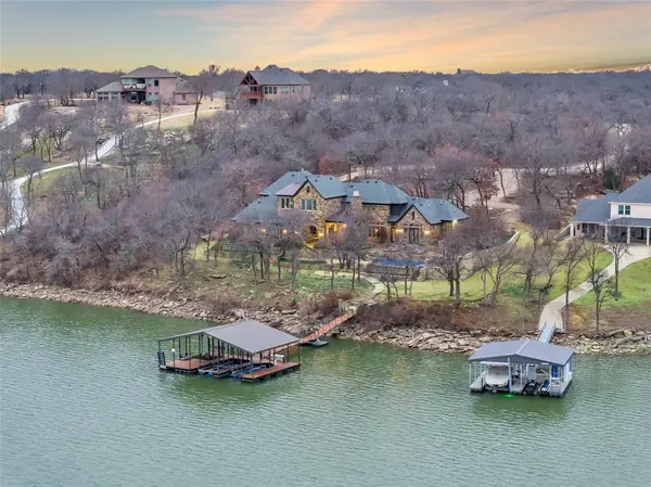 Chico, TX 76431,187 Grand Harbor Boulevard