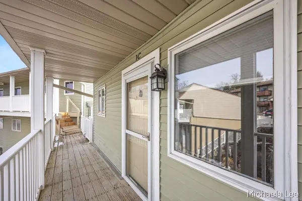 125 Wa Wee Nork DR #305 1 C, Battle Creek City, MI 49014