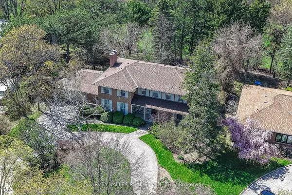 38 Fifeshire RD, Toronto C12, ON M2L 2G6