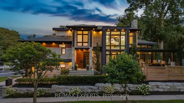 7 Woodvalley DR, Toronto W08, ON M9A 4H2