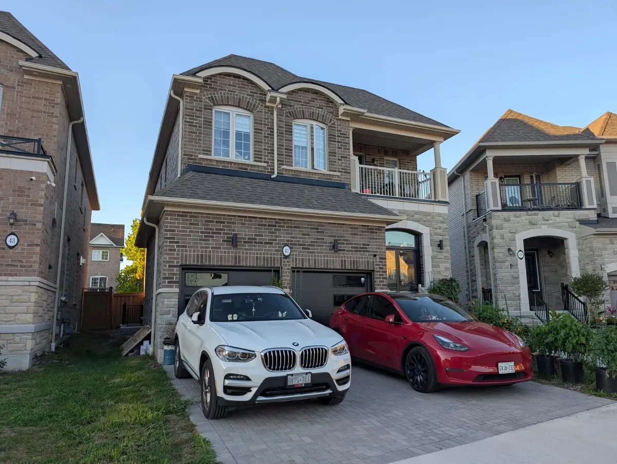 41 Morley CRES #Bsmt, Whitby, ON L1R 0P1