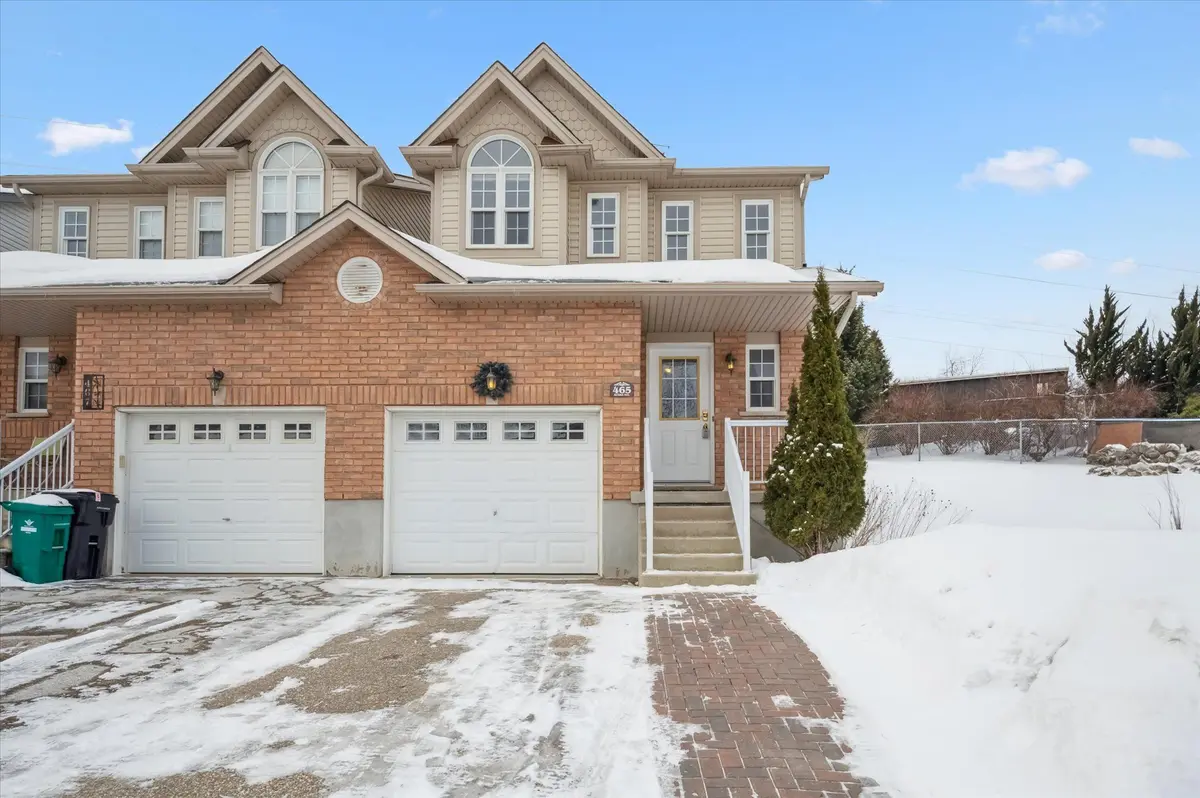465 Activa AVE, Kitchener, ON N2E 4B9