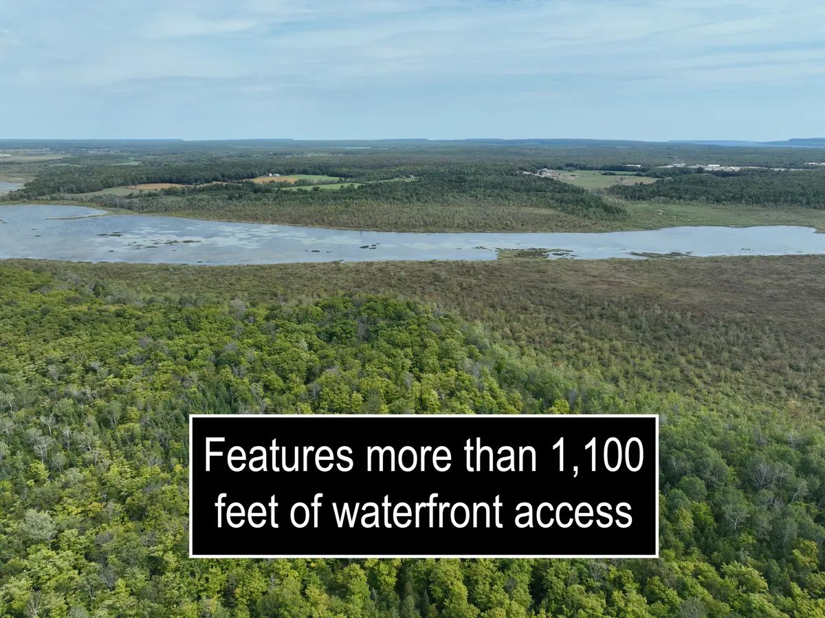 387 SPRY LAKE RD, South Bruce Peninsula, ON N0H 2T0