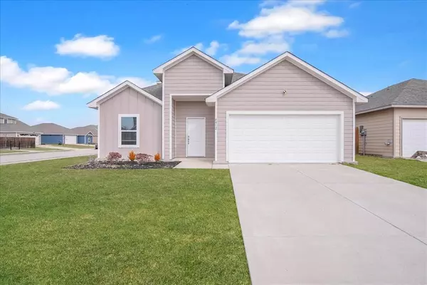 4812 Delano Street, Greenville, TX 75401