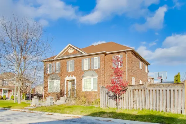 29 Ness RD, Brampton, ON L6Y 5N9