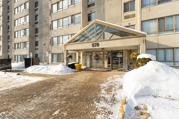 570 Proudfoot LN #510, London North, ON N6H 4Z1