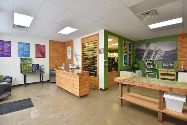 170 Hwy 20 N/A W #4, Pelham, ON L0S 1E0