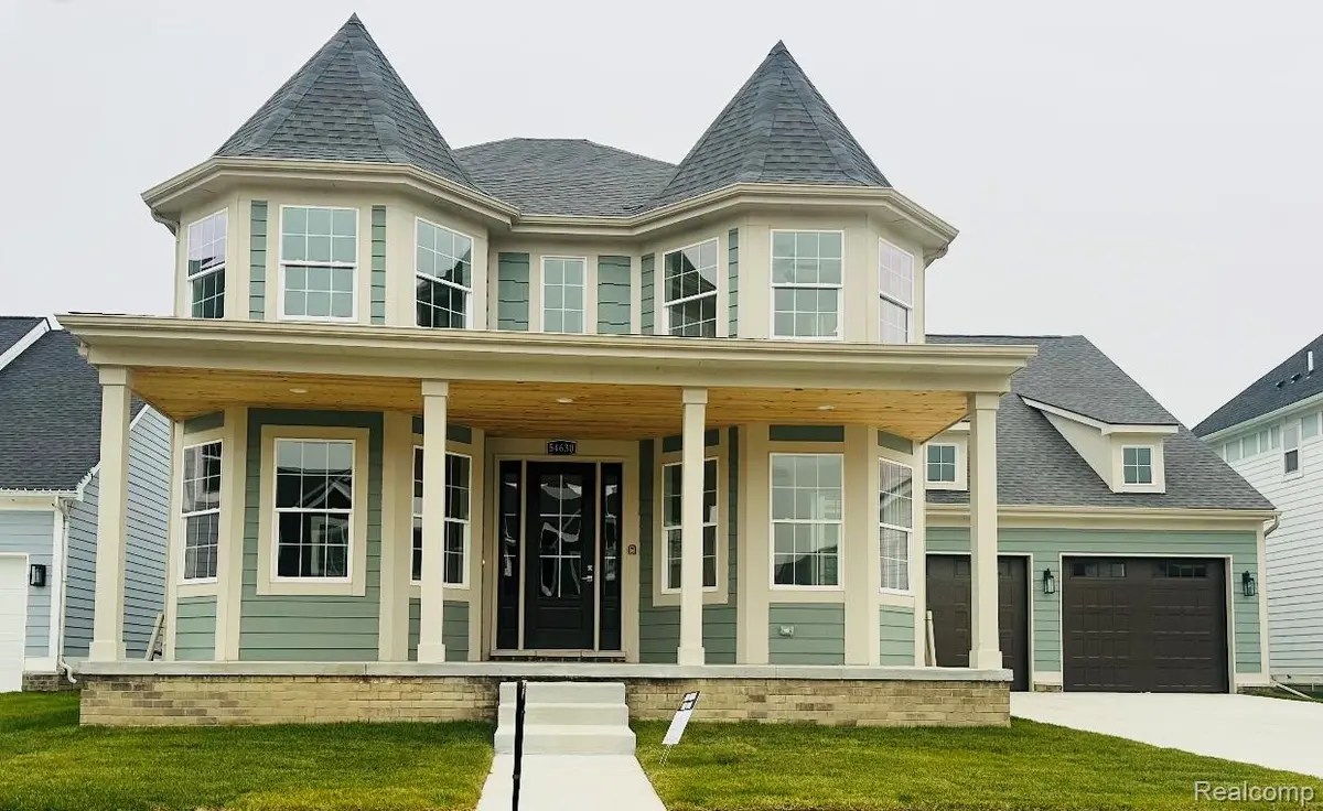 54630 Brenda DR, Macomb Township, MI 48042