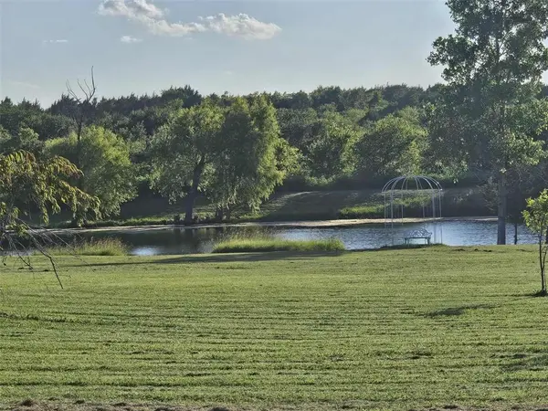 225 Hcr 3242, Hubbard, TX 76648