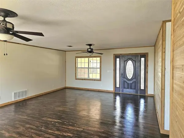 225 Hcr 3242, Hubbard, TX 76648