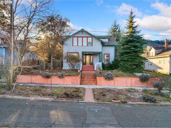 La Grande, OR 97850,1706 OAK ST