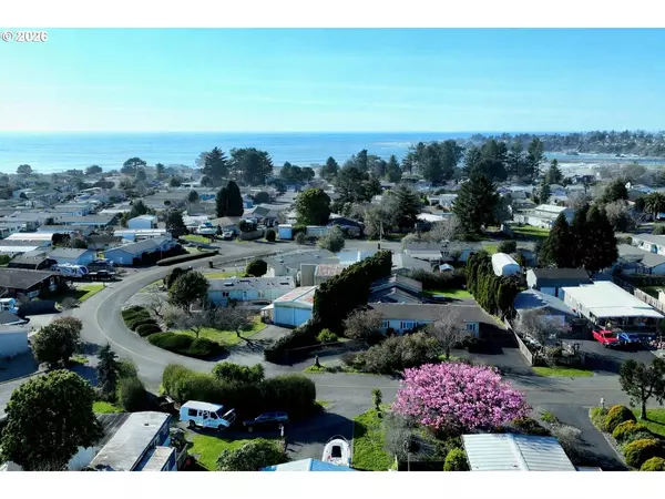 Brookings, OR 97415,15961 BAY VIEW DR