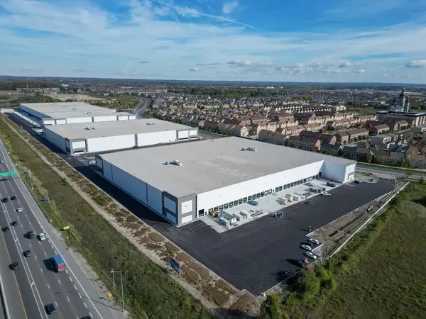 10490 Woodbine AVE, Markham, ON L6C 0N9