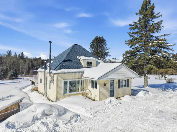 1367 Detlor RD, Bancroft, ON K0L 2L0