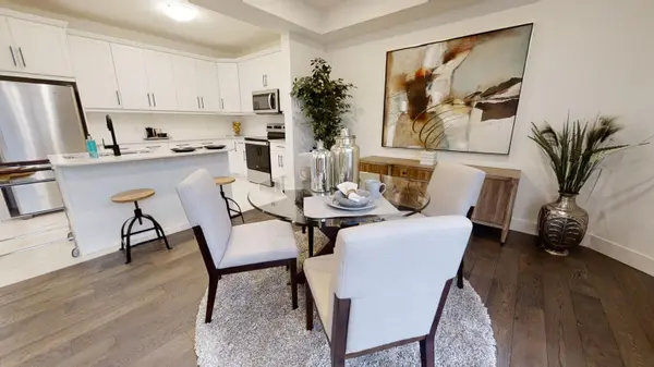 42 JULIE CRES, London South, ON N5X 3X4