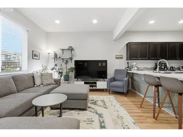 2208 NE FOUR SEASONS LN, Vancouver, WA 98684