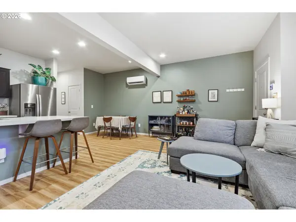 2208 NE FOUR SEASONS LN, Vancouver, WA 98684