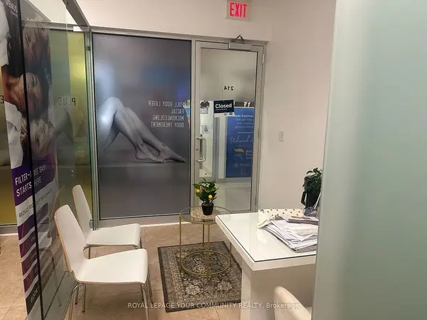 7163 Yonge ST #214, Markham, ON L3T 0G6